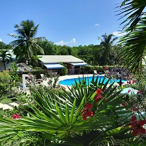 Au Village De Menard Aparthotel Saint-Louis